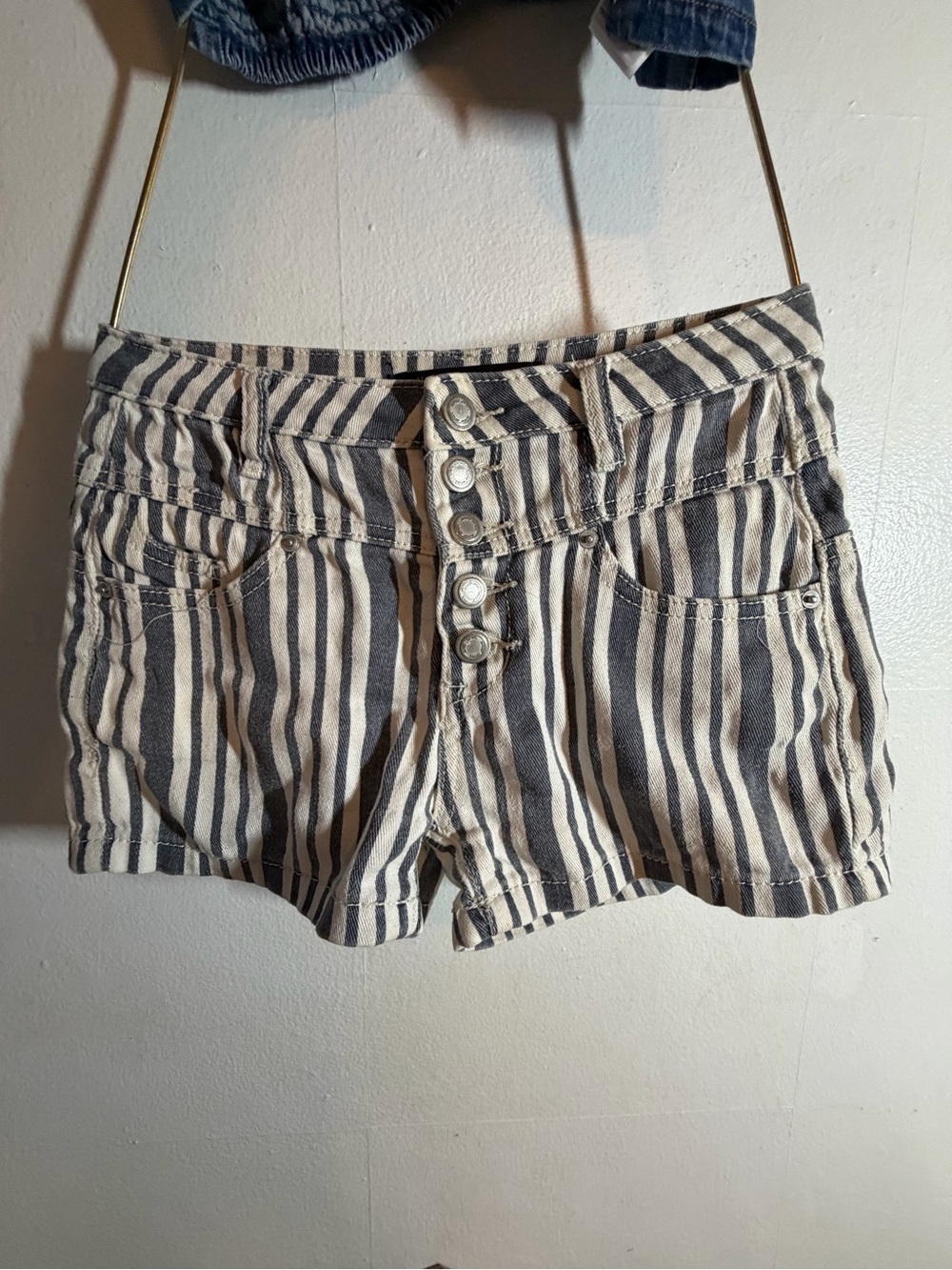 Vintage Y2K Almost Famous Striped Sailor Shorts Blue White